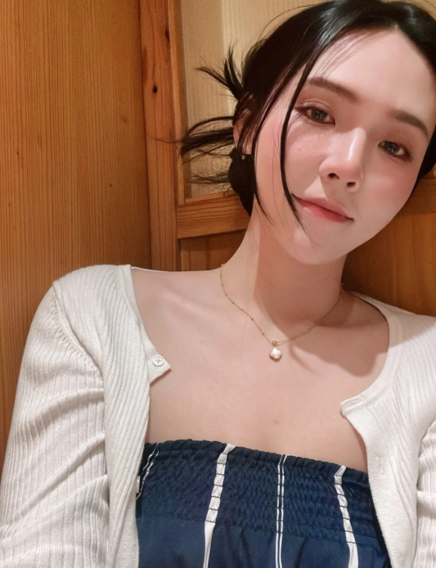 lina的第一张照片--九龙女同性恋服务网
